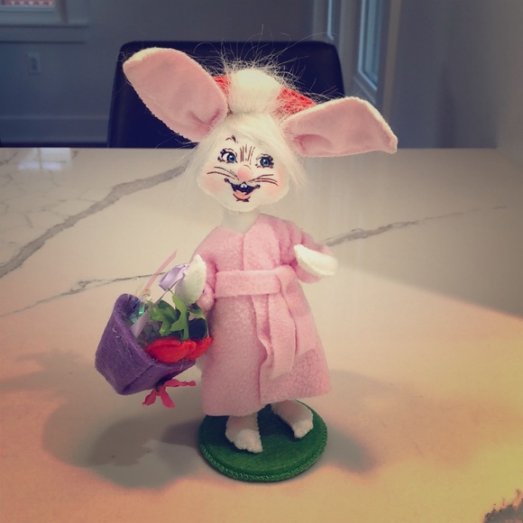 Annalee Easter Morning Bunny 🐰🥕 - Picture 1 of 1
